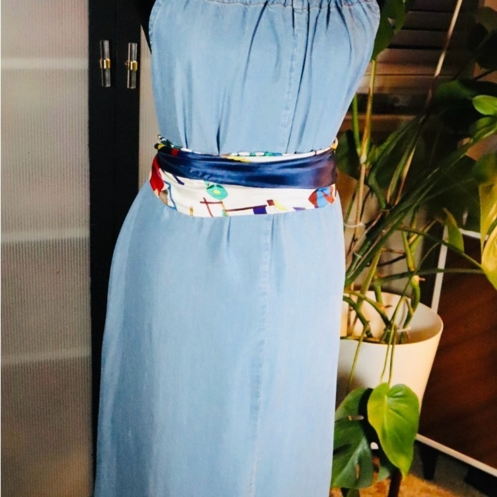 Vacation Ready 😍 Beautiful Maxi Denim Dress - Picture 14 of 16